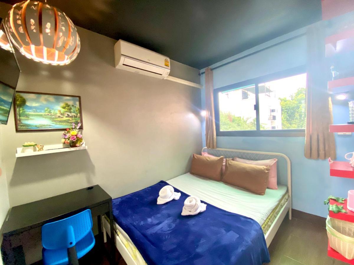 4J Lodge Bangkok Exteriör bild